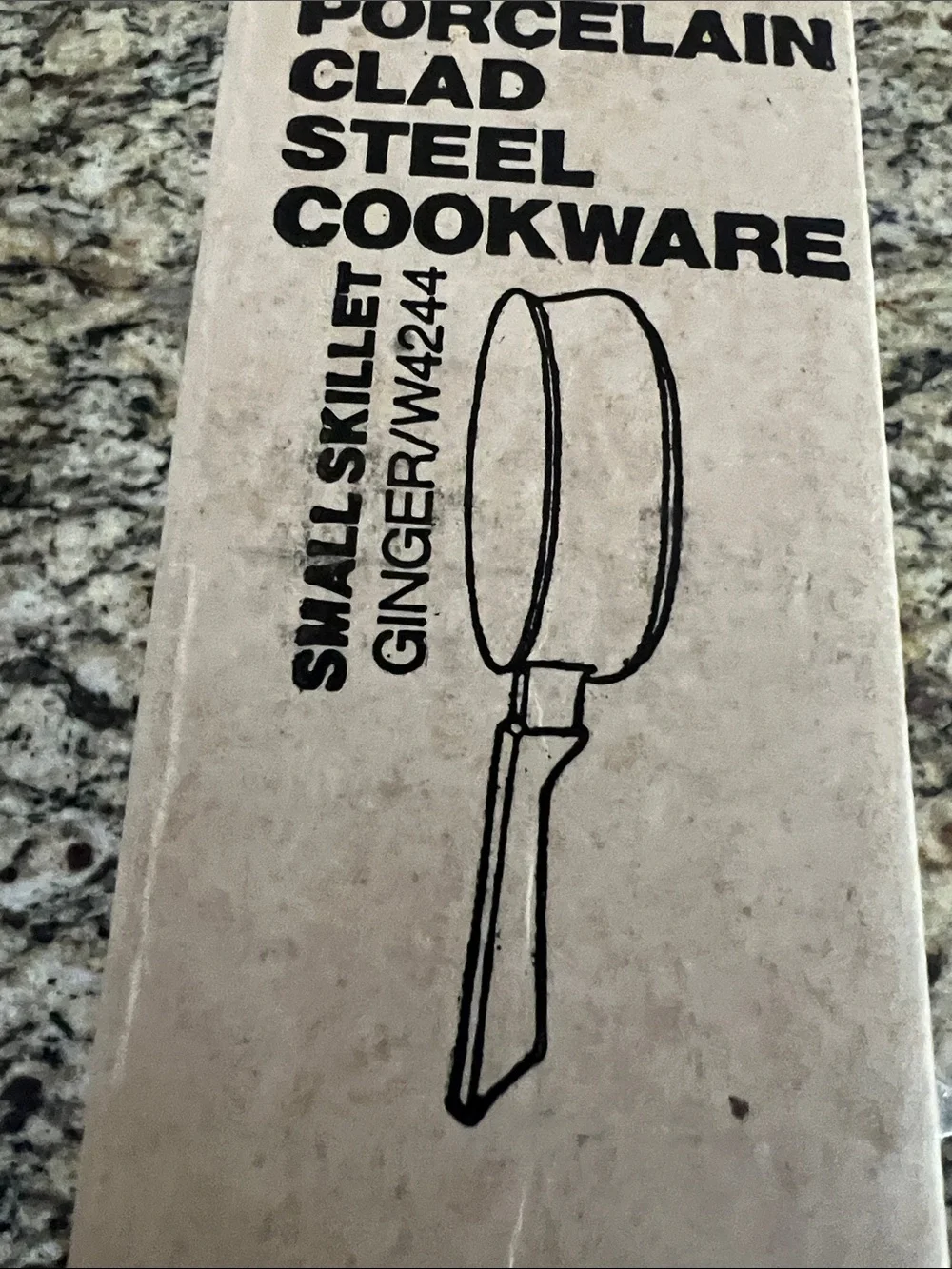 Ginger and Cream Small Skillet with black Handle - Porcelain Interior - NWT